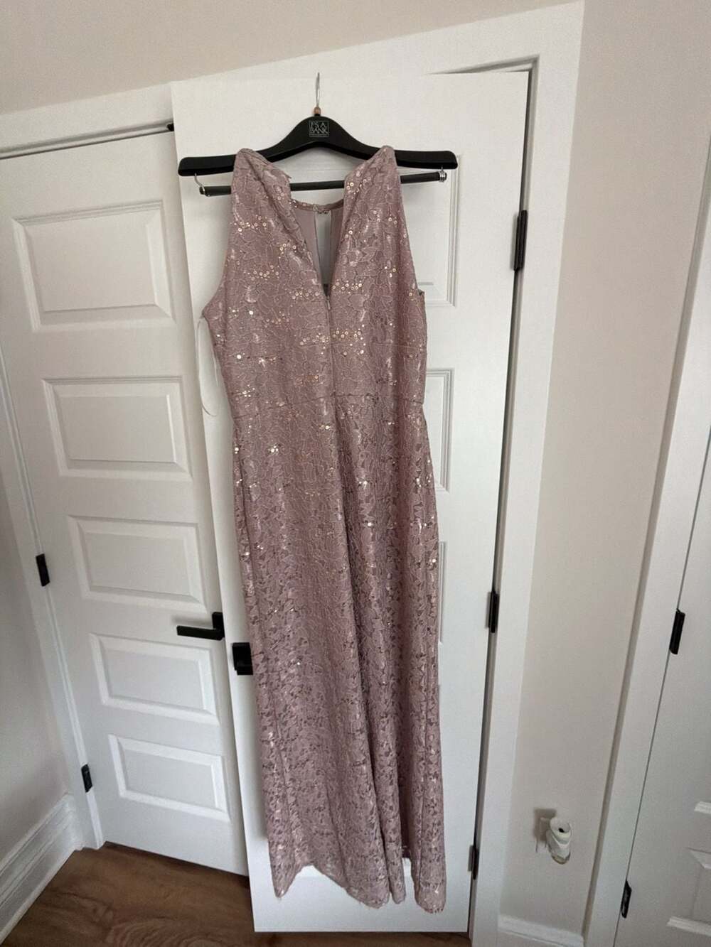 Oleg Cassini Sequin Lace Halter Formal Dress in Rose Gold/Blush, Size 12